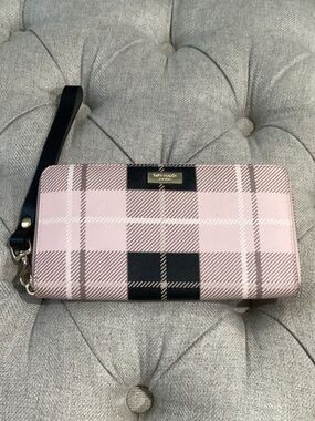 Kate Spade New York Newbury Lane Wallet